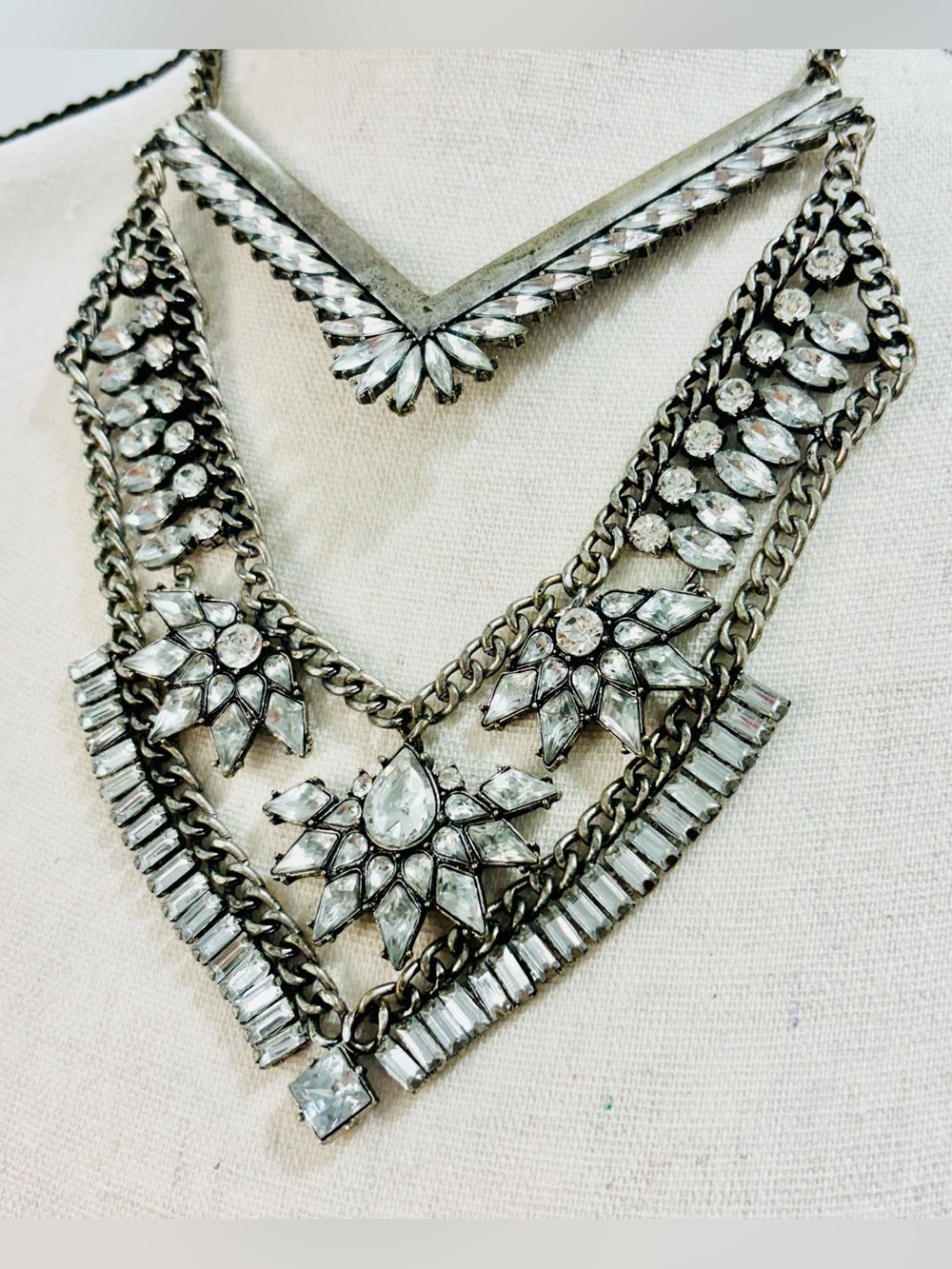 BaubleBar Grendel Crystal Bib Statement Necklace Gunmetal Silver Flawless